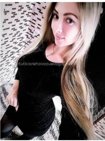 Моника фото 2